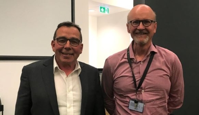 Ian Town (Chief Science Advisor, Ministry of Health) visits Middlemore Clinical Trials 